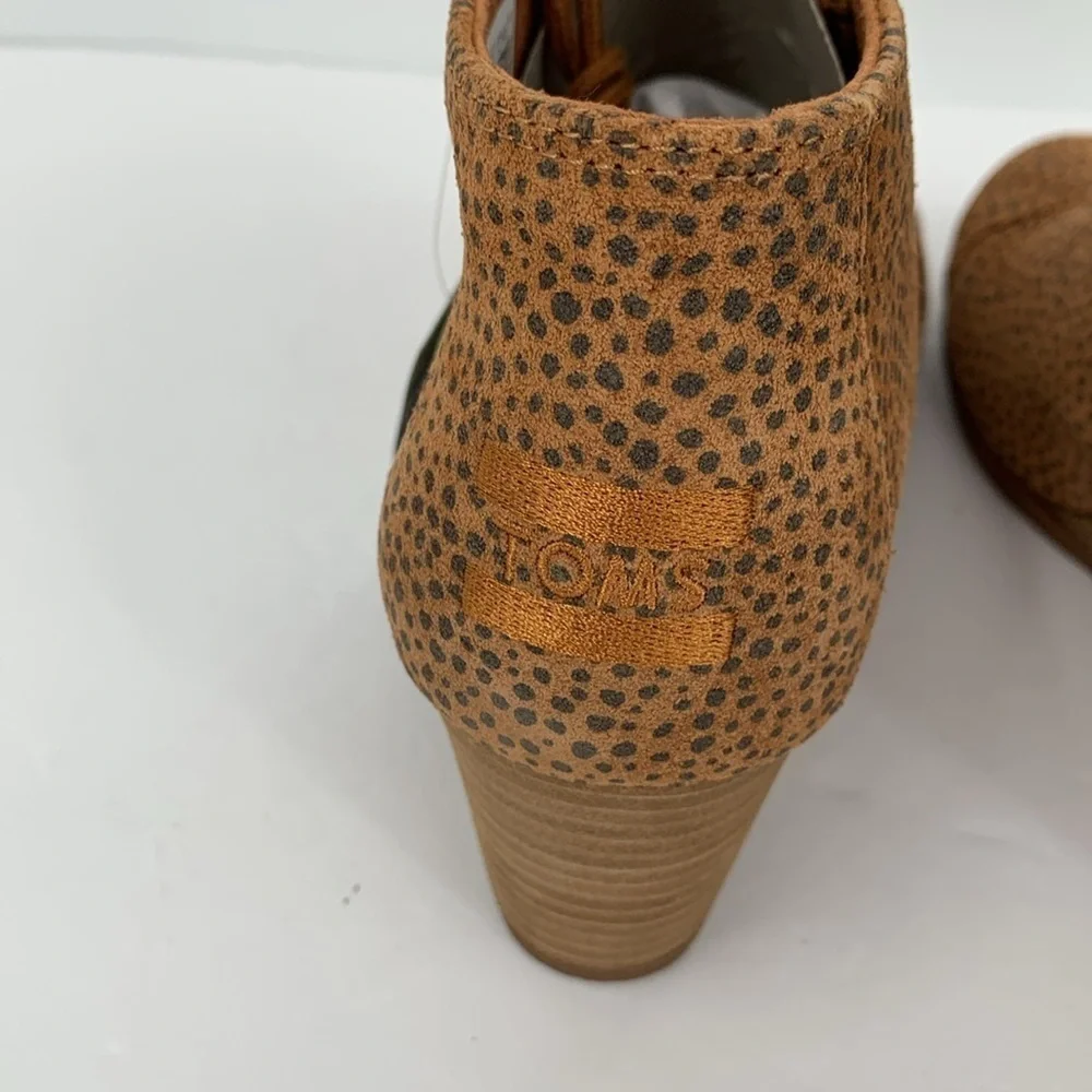TOMS Kala wedge ankle boots booties lace-up Cheetah suede shoe brown new 6.5